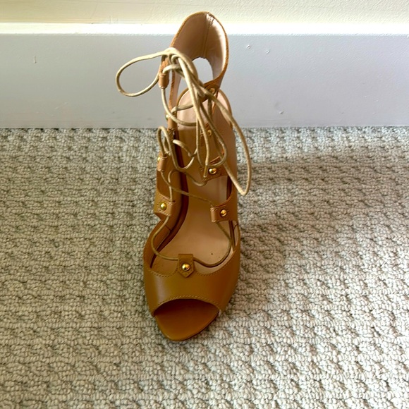 Tan block heel leather tie up sandals - Club Monaco - Picture 1 of 5